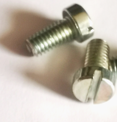 02-1309 Fork End Drain Plug  BSA  A7 A10, A50 A65 C10  ,Screws. (2) 